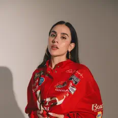 Listen to Zuleika Najar, watch music videos, read bio, see tour dates & more!