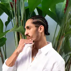 Adam Nabeelを聴いたり、ミュージックビデオを鑑賞したり、経歴やツアー日程などを確認したりしましょう！