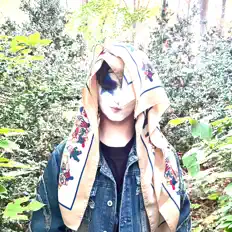 Gambxiを聴いたり、ミュージックビデオを鑑賞したり、経歴やツアー日程などを確認したりしましょう！