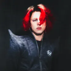 Hör dir Boy Afraid an, schau dir Musikvideos an, lies die Biografie, finde Tourdaten und mehr!