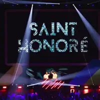 undefined dinle, müzik videolarını izle, biyografisini oku, tur tarihlerini ve daha fazlasını gör!