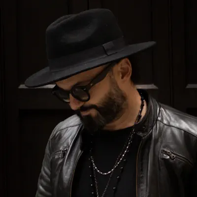 Listen to Alessandro Aruta, watch music videos, read bio, see tour dates & more!
