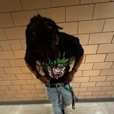 收听 Ty Blitz、观看音乐视频、阅读小传、查看巡演日期等 ！