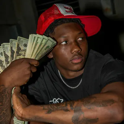 Listen to Fs Qua, watch music videos, read bio, see tour dates & more!