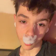 Ascolta ZHXZ$, guarda video musicali, leggi la biografia, vedi le date del tour & altro!