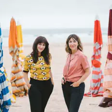Listen to Pauline en la Playa, watch music videos, read bio, see tour dates & more!