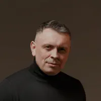 Escucha a undefined, mira videos musicales, lee su biografía, consulta las fechas de las gira y más.