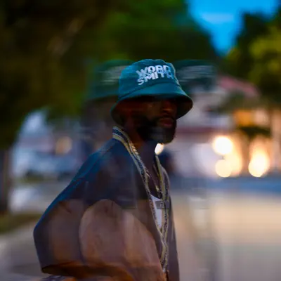 Listen to Wes Lee the Wordsmith, watch music videos, read bio, see tour dates & more!