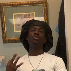 Ascolta LUHLANIFRMCLT, guarda video musicali, leggi la biografia, vedi le date del tour & altro!