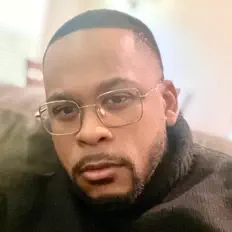 Ascolta Craig Pruitt, guarda video musicali, leggi la biografia, vedi le date del tour & altro!