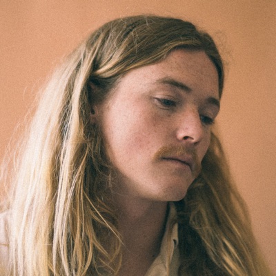 Listen to Sash Seabourne, watch music videos, read bio, see tour dates & more!