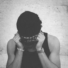 Luister naar Abell 1033, bekijk muziekvideo's, lees de bio, bekijk de tourdata, en meer!