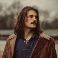 聆聽 Moose Miller、觀看音樂影片、閱讀小傳、查看巡演日期等！