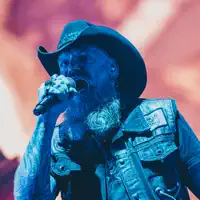 undefined सुनें, म्यूज़िक वीडियो देखें, बायो पढ़ें, दौरे की तारीखें और बहुत कुछ देखें!