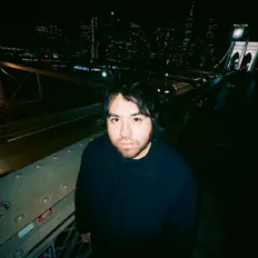 Dengarkan Youth In Circles, tonton video musik, baca bio, lihat tanggal tur & lainnya!