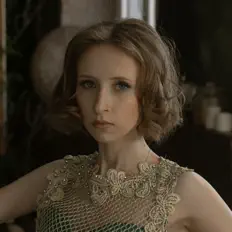 Elizaveta Kekukh सुनें, म्यूज़िक वीडियो देखें, बायो पढ़ें, दौरे की तारीखें और बहुत कुछ देखें!