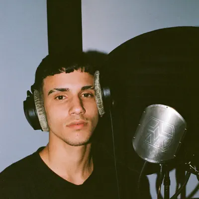 Listen to YoungFlaco, watch music videos, read bio, see tour dates & more!