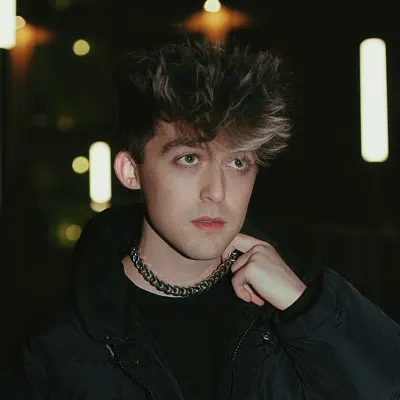 Listen to Zander Dallas, watch music videos, read bio, see tour dates & more!
