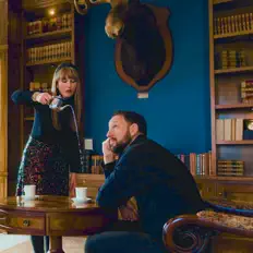 The June Lionを聴いたり、ミュージックビデオを鑑賞したり、経歴やツアー日程などを確認したりしましょう！