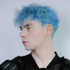 Саша Шевцов을(를) 듣고, 뮤직 비디오를 보고, 약력을 읽고, 투어 일정 등을 확인하세요!