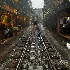 收听 Leona Anderson、观看音乐视频、阅读小传、查看巡演日期等 ！