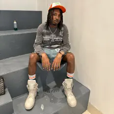 Kayy okayy सुनें, म्यूज़िक वीडियो देखें, बायो पढ़ें, दौरे की तारीखें और बहुत कुछ देखें!