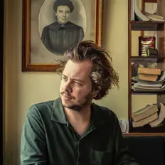 Brent Beukelaer सुनें, म्यूज़िक वीडियो देखें, बायो पढ़ें, दौरे की तारीखें और बहुत कुछ देखें!