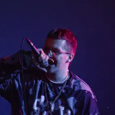 Listen to Тысячи Осколков, watch music videos, read bio, see tour dates & more!