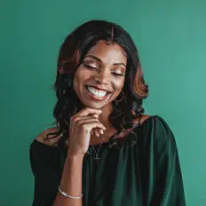 Dengarkan Tanisha Menefee, tonton video musik, baca bio, lihat tanggal tur & lainnya!