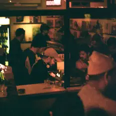 Posłuchaj wykonawcy Hod Hamahat, obejrzyj teledyski, przeczytaj biografię, zobacz daty tras koncertowych i nie tylko!