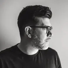 Ακούστε περιεχόμενο από Martin Rothimmel, παρακολουθήστε μουσικά βίντεο, διαβάστε το βιογραφικό, δείτε ημερομηνίες περιοδείας, και πολλά ακόμη!