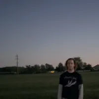 Écoutez undefined, regardez des vidéoclips, lisez la biographie, consultez les dates de tournée et plus encore !