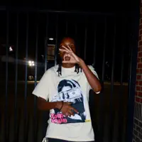 Posłuchaj wykonawcy undefined, obejrzyj teledyski, przeczytaj biografię, zobacz daty tras koncertowych i nie tylko!