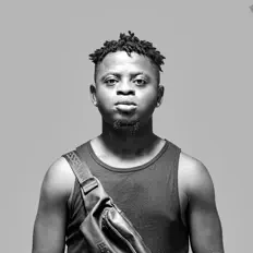 Hör dir Sugarbanah an, schau dir Musikvideos an, lies die Biografie, finde Tourdaten und mehr!