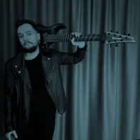 Escucha a undefined, mira vídeos musicales, lee la biografía, consulta fechas de giras y mucho más.