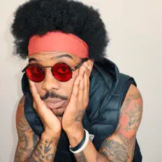 Ouça K.A.I., assista a videoclipes, leia a biografia, veja as datas das turnês e mais!