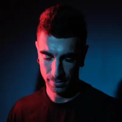 Listen to Frankie Vertigo, watch music videos, read bio, see tour dates & more!