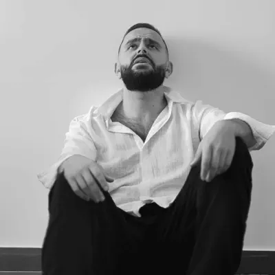 Listen to Binyamine Haim, watch music videos, read bio, see tour dates & more!