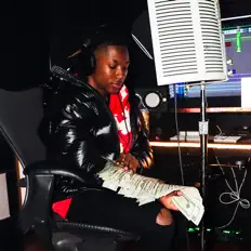 Dengarkan Lul Polo, tonton video musik, baca bio, lihat tanggal tur & lainnya!