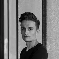 Dengarkan Jon Winterstein, tonton video musik, baca bio, lihat tanggal tur & lainnya!