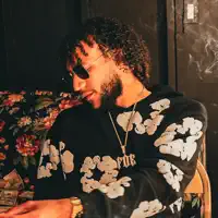 Ascolta undefined, guarda video musicali, leggi la biografia, vedi le date del tour & altro!