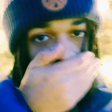 收听 Kmpl3x、观看音乐视频、阅读小传、查看巡演日期等 ！