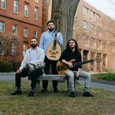 聆聽 Armadi Tsayn、觀看音樂影片、閱讀小傳、查看巡演日期等！