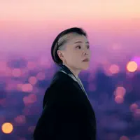 undefined을(를) 듣고, 뮤직 비디오를 보고, 약력을 읽고, 투어 일정 등을 확인하세요!