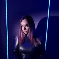 Escucha a ARЯ, mira vídeos musicales, lee la biografía, consulta fechas de giras y mucho más.