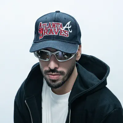 Listen to Ale Poe, watch music videos, read bio, see tour dates & more!