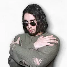 Escucha a Callimba, mira videos musicales, lee su biografía, consulta las fechas de las gira y más.