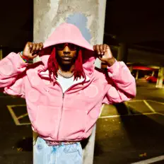 Escucha a MusicEar, mira videos musicales, lee su biografía, consulta las fechas de las gira y más.