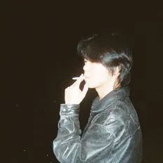 聆聽 Roman Kayz、觀看音樂影片、閱讀小傳、查看巡演日期等！