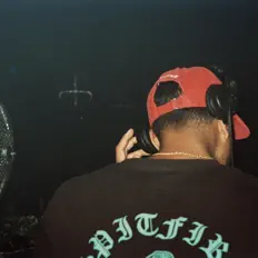 Escucha a Orteez, mira videos musicales, lee su biografía, consulta las fechas de las gira y más.